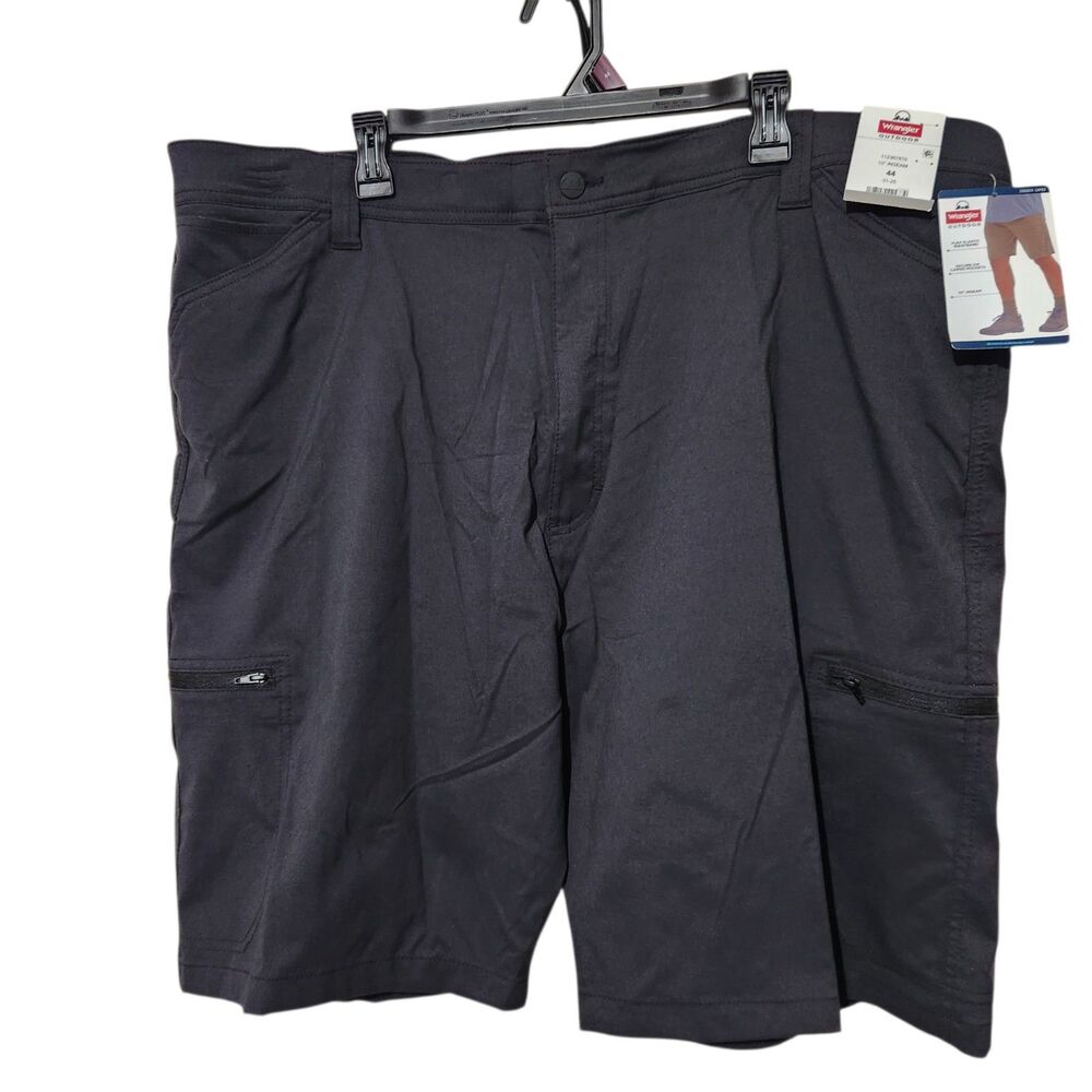 Wrangler Shorts Size 40 Black Flex Elastic Waistband Secure Zip Pockets